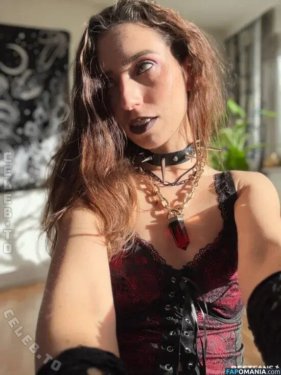 Skarlya / darkelements_byskarlya Nudo OnlyFans  Foto trapelata #1