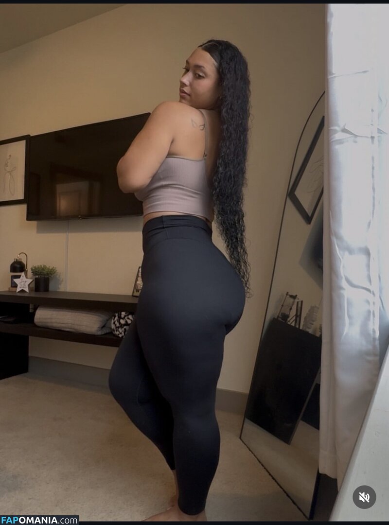 Sky / Skylar Cuevas / SkylarCuevas Nudo OnlyFans  Foto trapelata #2