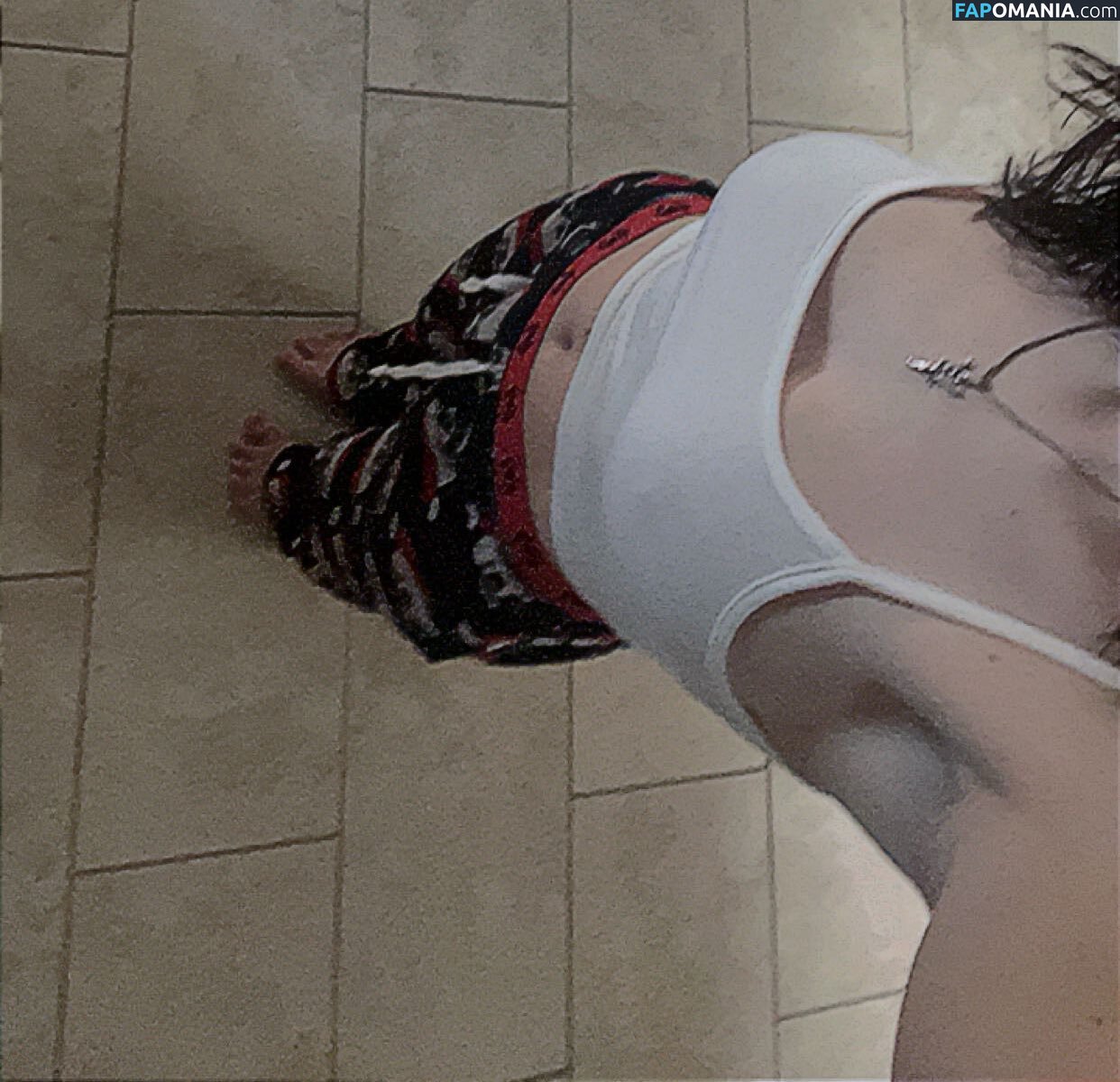 https: / skypiiiii / skyypiiiii Nudo OnlyFans  Foto trapelata #2