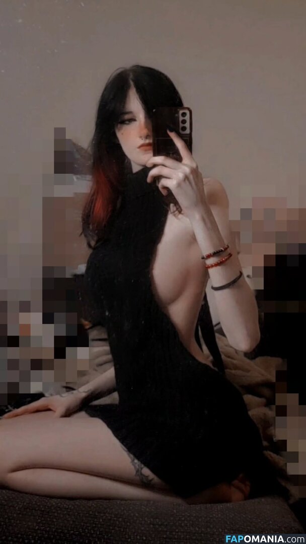 https: / sm0ltiddym0thgf Nudo OnlyFans  Foto trapelata #2