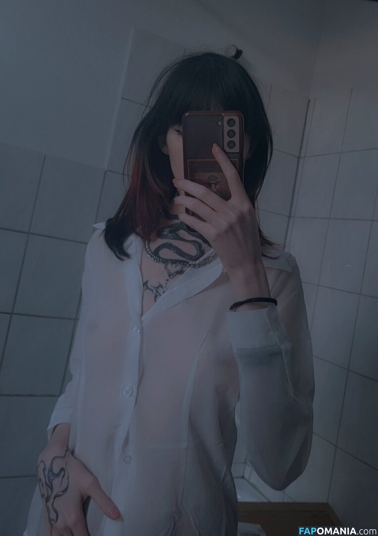 https: / sm0ltiddym0thgf Nudo OnlyFans  Foto trapelata #5