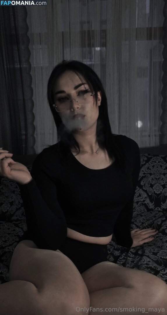 smoking_maya Nudo OnlyFans  Foto trapelata #11