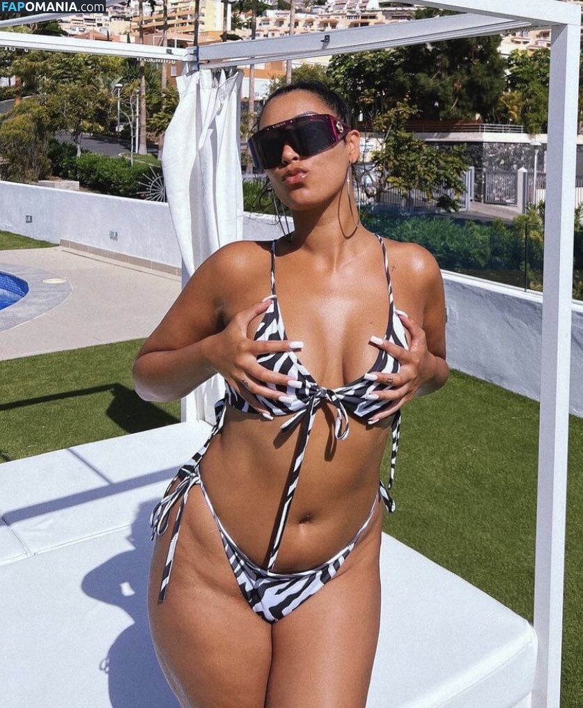 Snoochie Shy Nudo OnlyFans  Foto trapelata #2