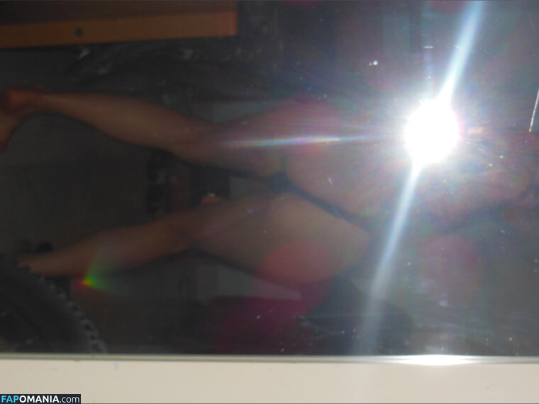 Joe / Sondaspaziale Nudo OnlyFans  Foto trapelata #11