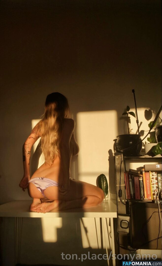 SonyaMO / sonyamoanddough Nudo OnlyFans  Foto trapelata #3