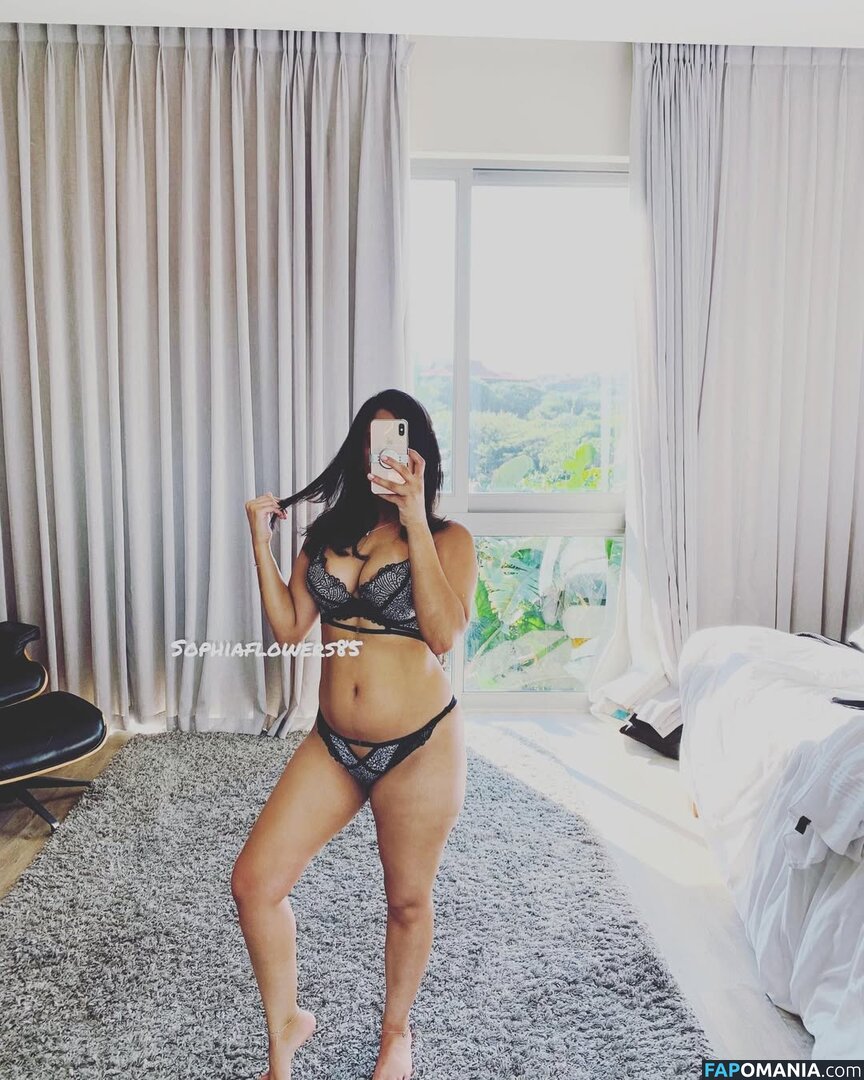 Sophia Abdalla / Sophiatheminx / https: Nudo OnlyFans  Foto trapelata #8