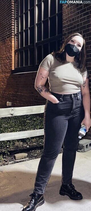 Soccer Mommy / Sophia Allison / soccermommyband Nudo OnlyFans  Foto trapelata #2