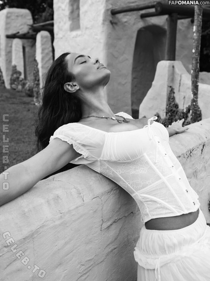 Sophia Chugranis / sophia.chugranis / sophiachugranis Nudo OnlyFans  Foto trapelata #27
