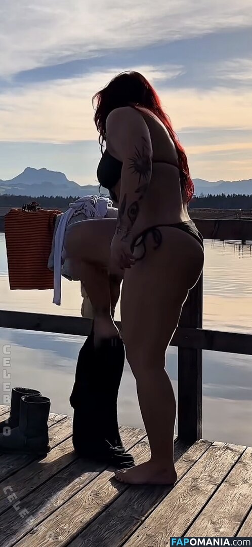 Sophia Thiel / sophia.thiel Nudo OnlyFans  Foto trapelata #3