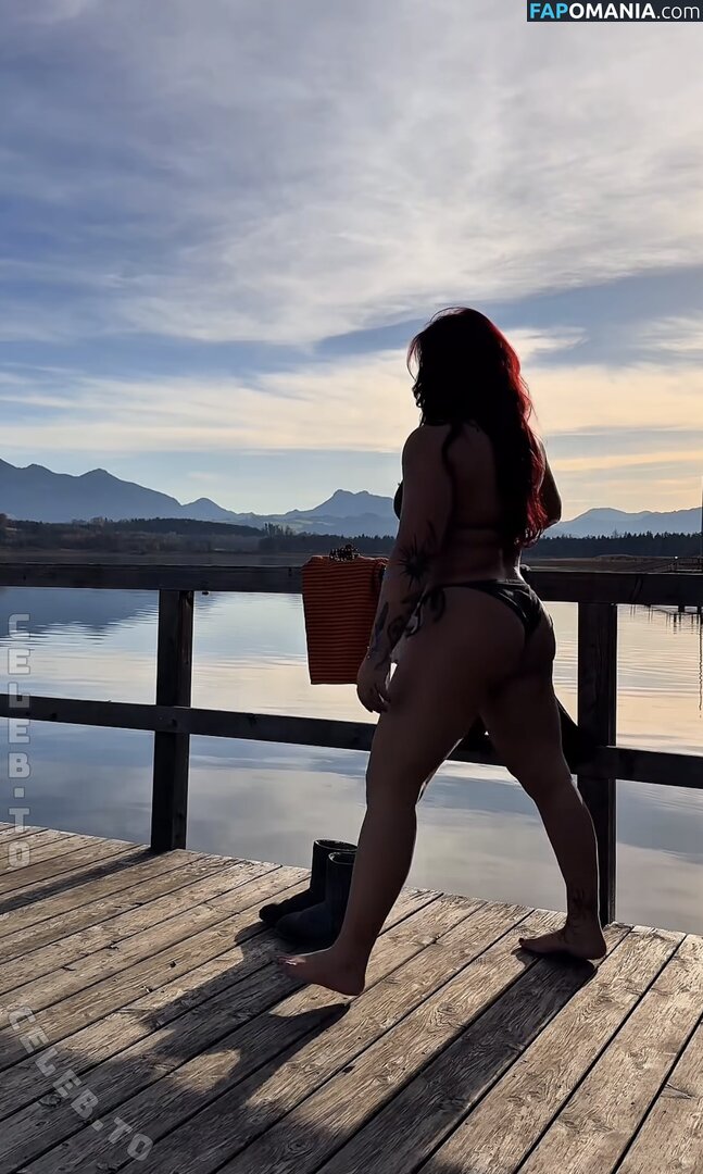 Sophia Thiel / sophia.thiel Nudo OnlyFans  Foto trapelata #8