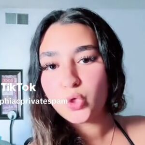 Sophiaachaliz Sophia C