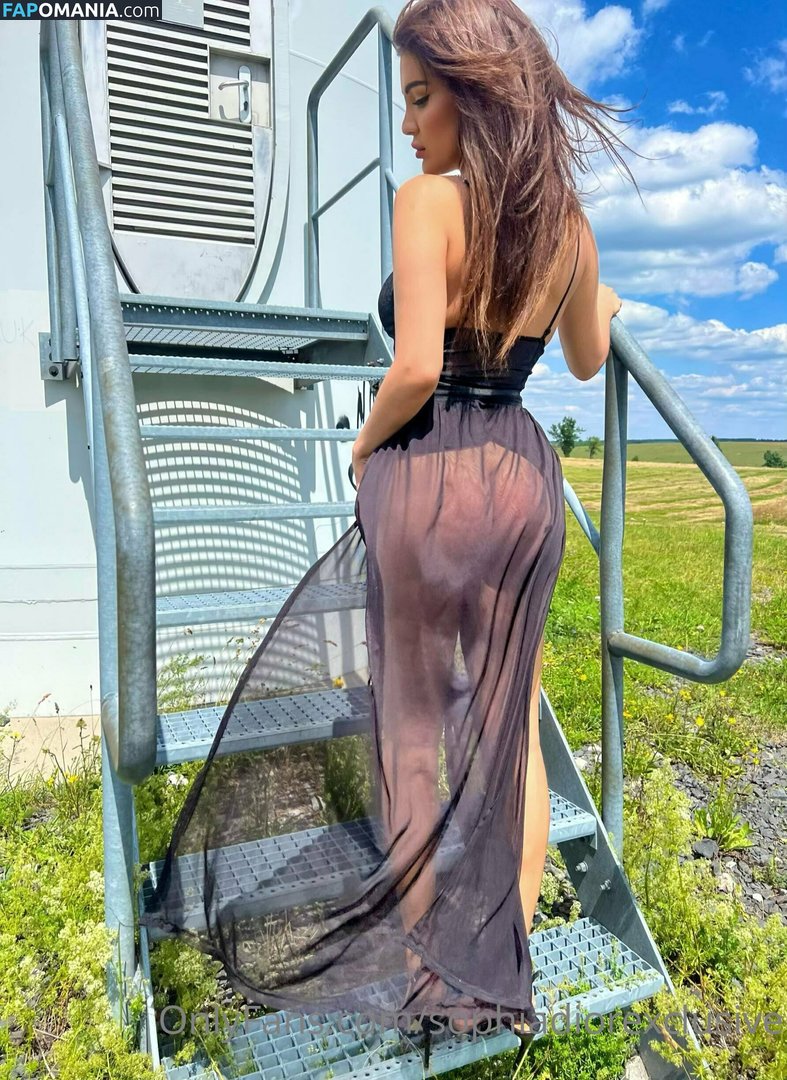 sophiadiorexclusive / sophiieelouiisee96 Nudo OnlyFans  Foto trapelata #8