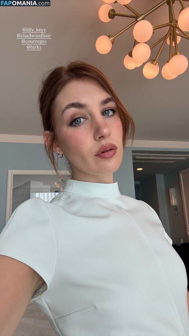 Sophie Nélisse / sophie__nelisse Nudo OnlyFans  Foto trapelata #1