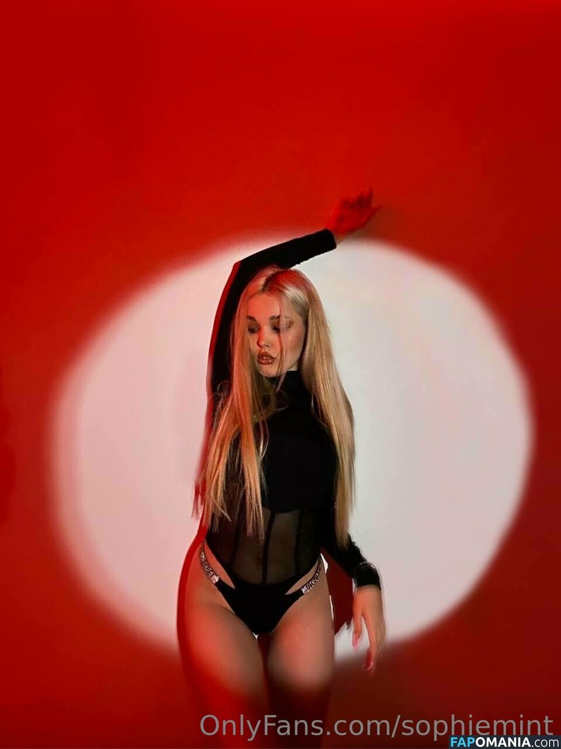 sophie_linfordd / sophiebbface Nudo OnlyFans  Foto trapelata #4