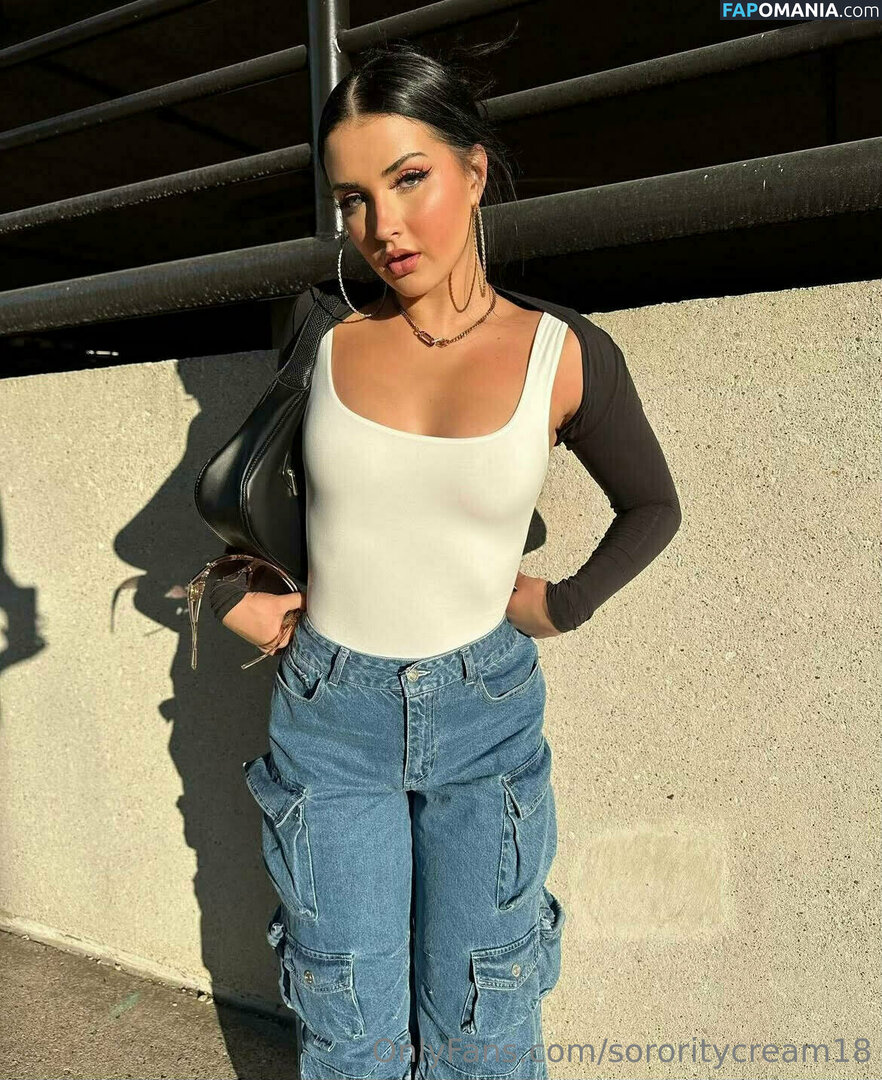 sororitycream18 Nudo OnlyFans  Foto trapelata #376