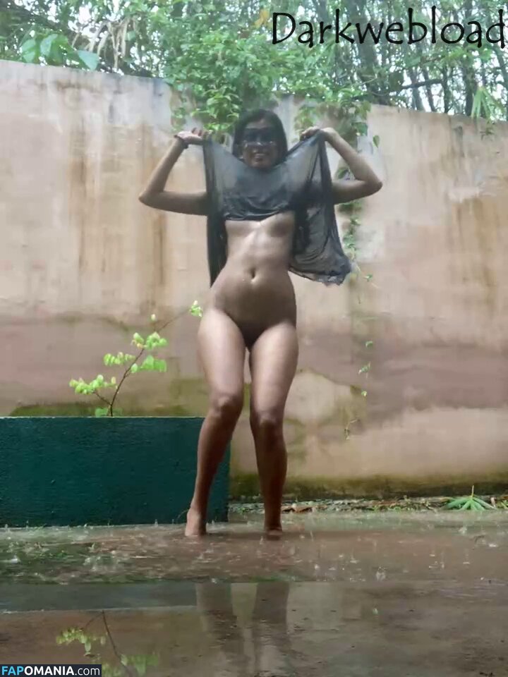 Sri Lanka / Sri Lankan Girls / hashini.guruge / poojaniperera Nudo OnlyFans  Foto trapelata #113