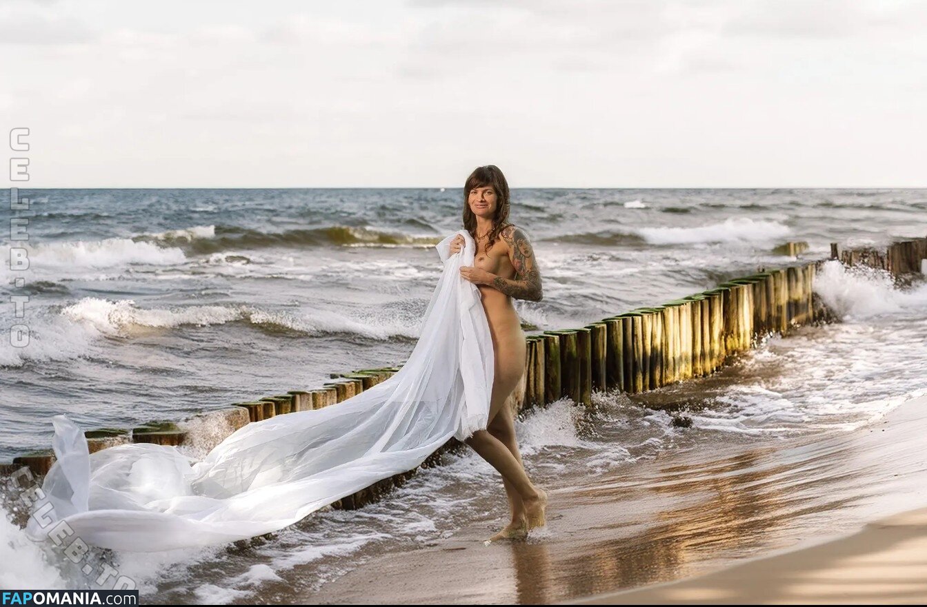 Steffiluxe / https: / steffiluxxe Nudo OnlyFans  Foto trapelata #2