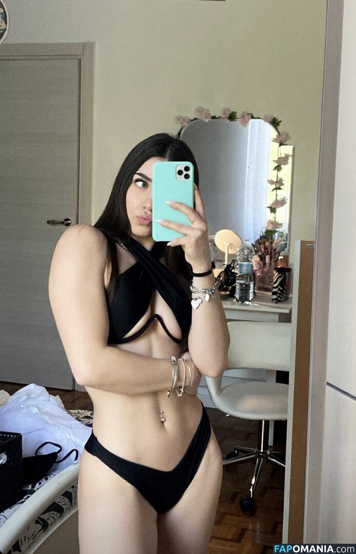 Stella Caldirola Nudo OnlyFans  Foto trapelata #4