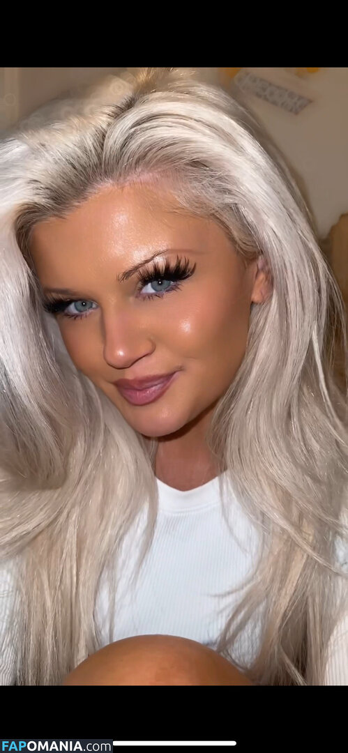 Carmen Lately / Stephanie Sampson / Stephy Vlogs / carmenlattemua / stephycarmen Nudo OnlyFans  Foto trapelata #37