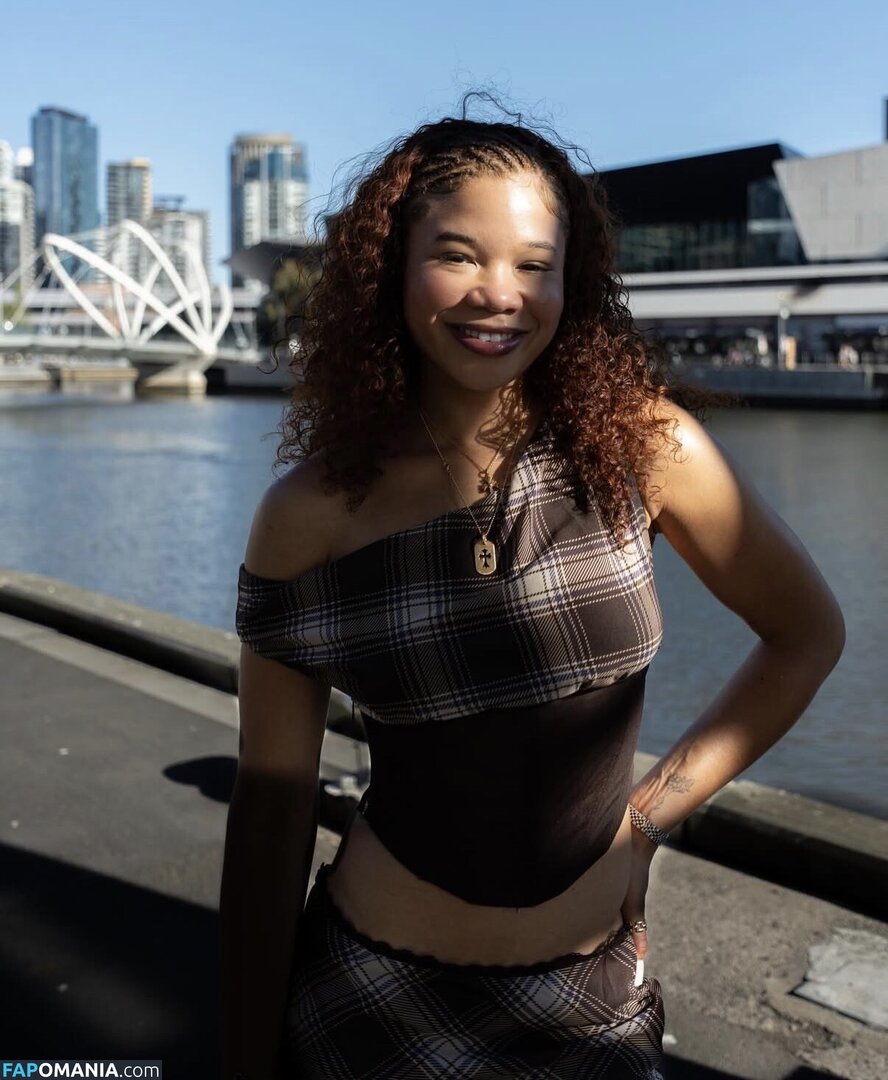 Storm Reid / stormikush / stormreid Nudo OnlyFans  Foto trapelata #482