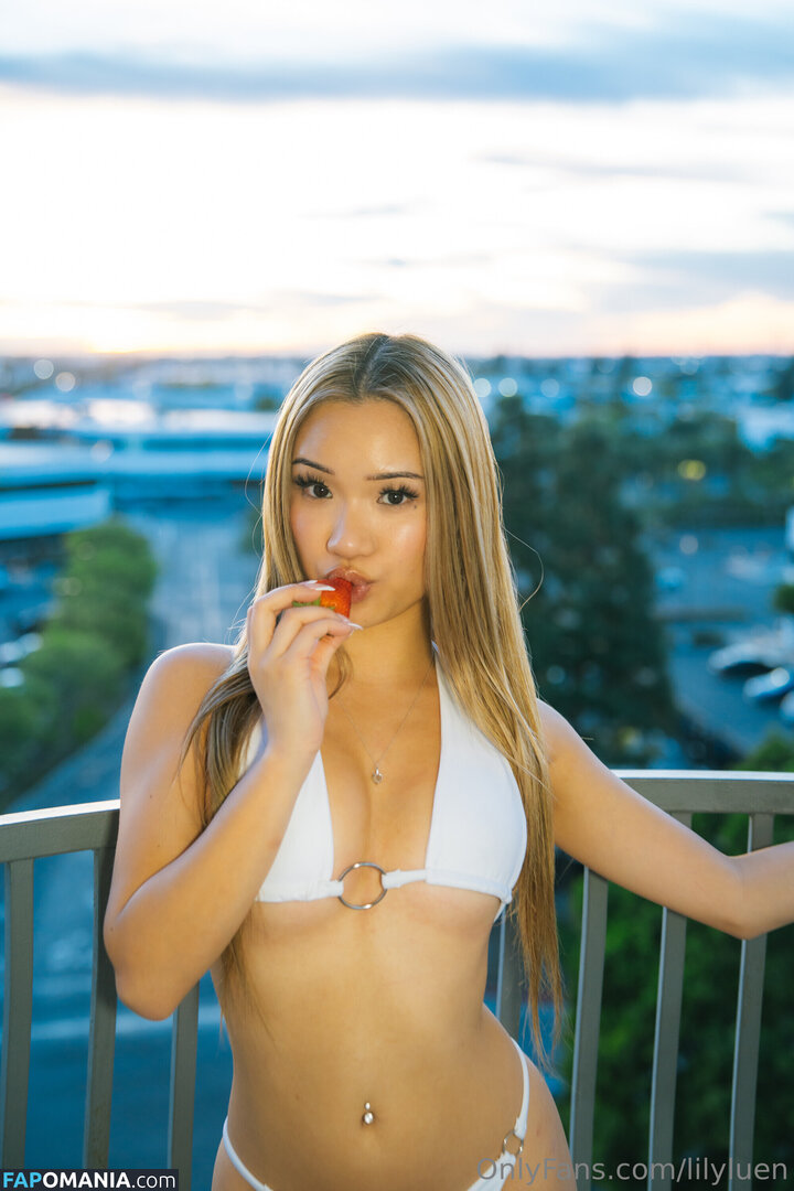 Lily Luen / Strawbunnyloop / lily.luen Nudo OnlyFans  Foto trapelata #6