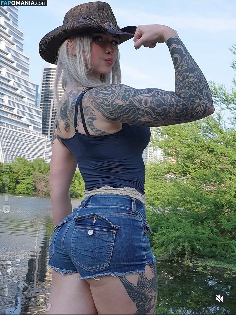 StrongWaifu / https: Nudo OnlyFans  Foto trapelata #4