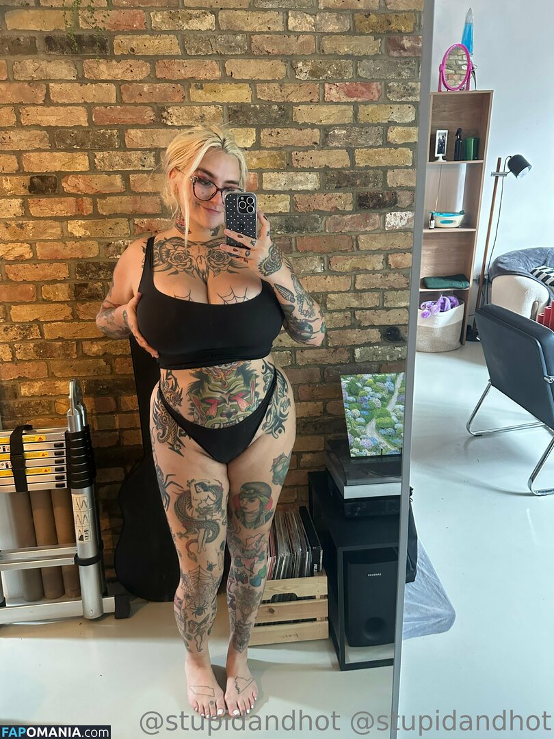 krispypinaham / stupiderandhotter Nudo OnlyFans  Foto trapelata #7