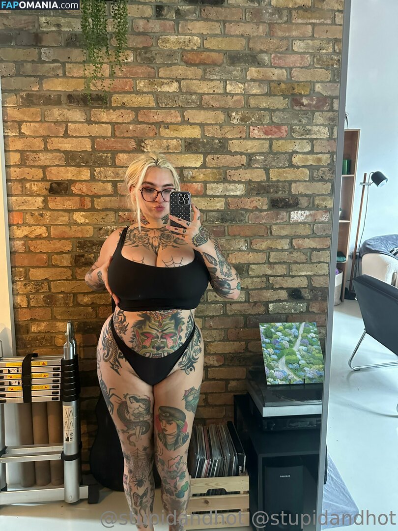 krispypinaham / stupiderandhotter Nudo OnlyFans  Foto trapelata #8