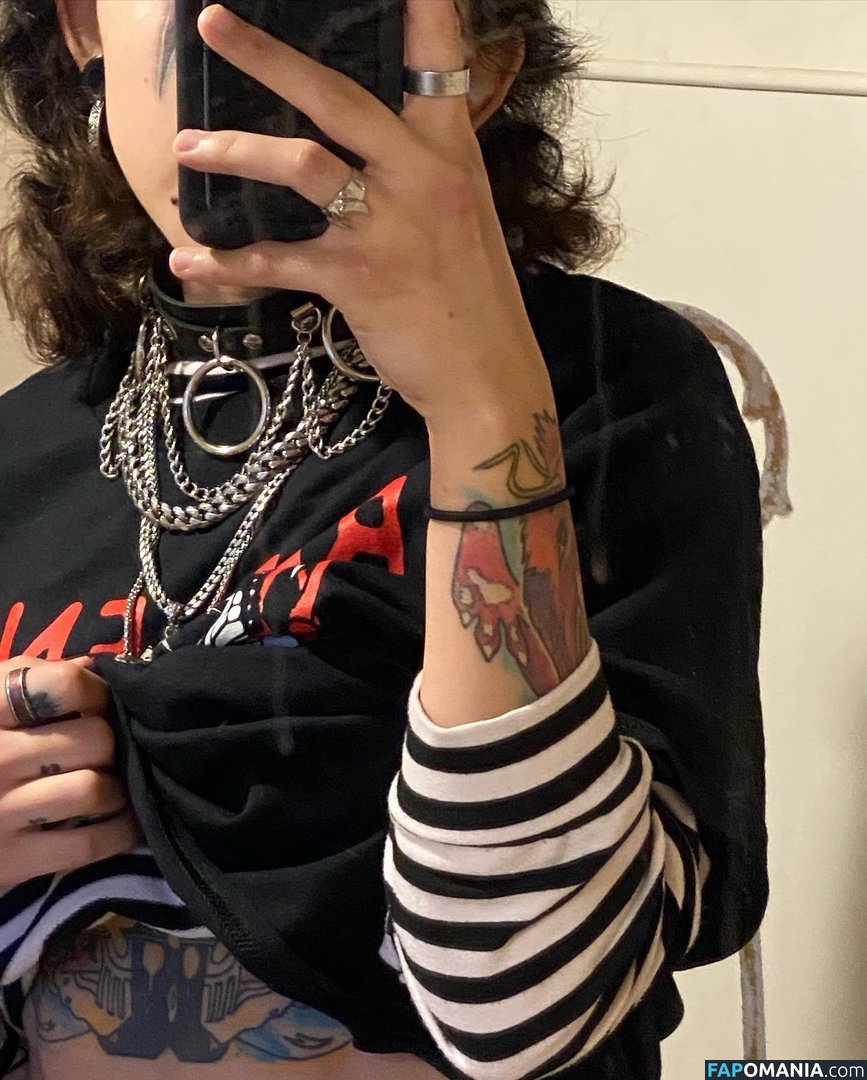 Azmideus / Suedmza / xslxtx Nudo OnlyFans  Foto trapelata #29