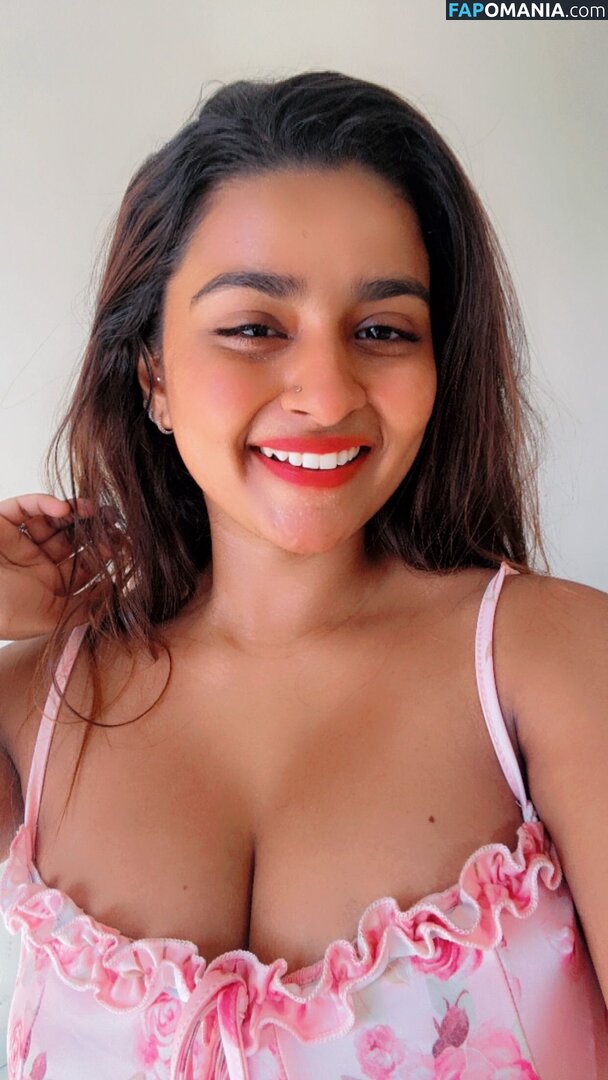 Suhana Khan / __suhuuu__ Nudo OnlyFans  Foto trapelata #1