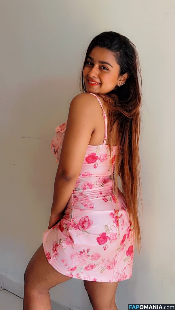 Suhana Khan / __suhuuu__ Nudo OnlyFans  Foto trapelata #4