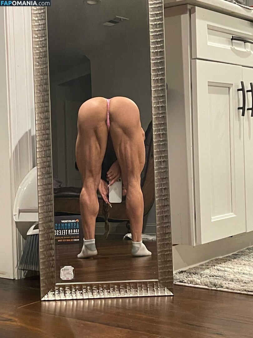 Buffbunny69 / Sunny Andrews / drsunnyandrews / sunnyandrews Nudo OnlyFans  Foto trapelata #86