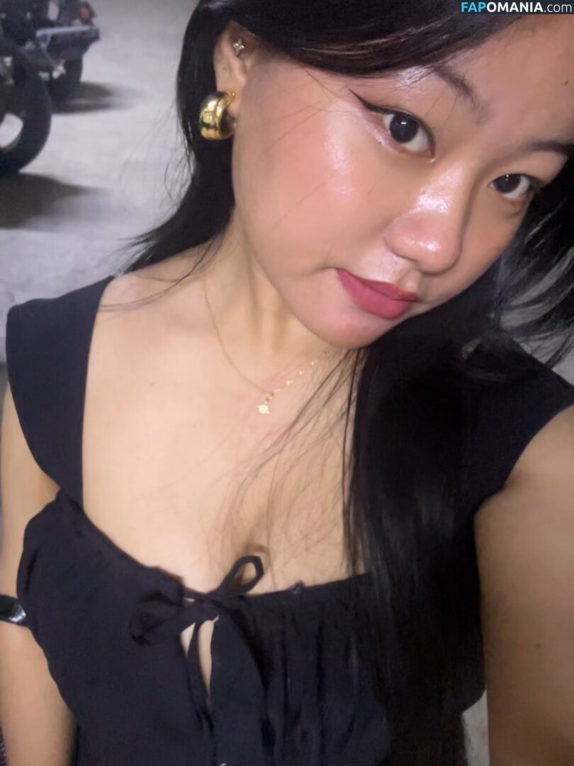 Swastika / raiswastikaa Nudo OnlyFans  Foto trapelata #10