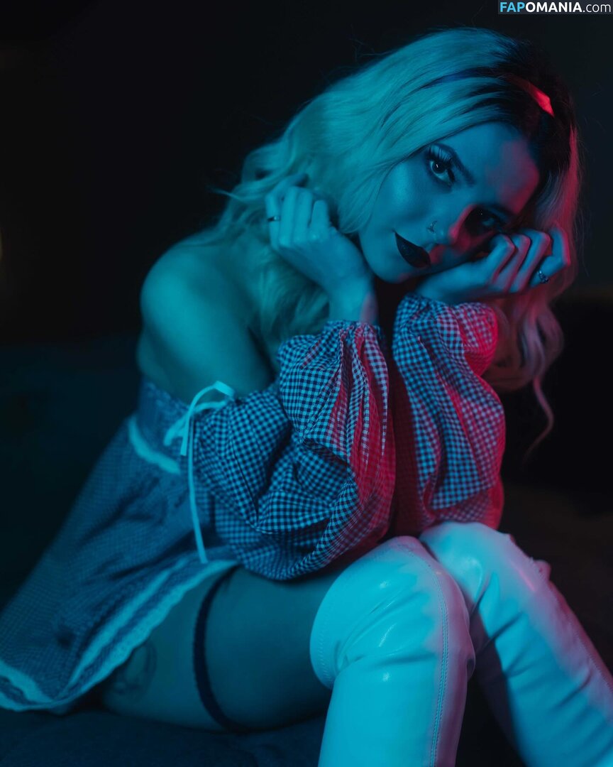 Sweetdistortion / sasha_simple Nudo OnlyFans  Foto trapelata #3