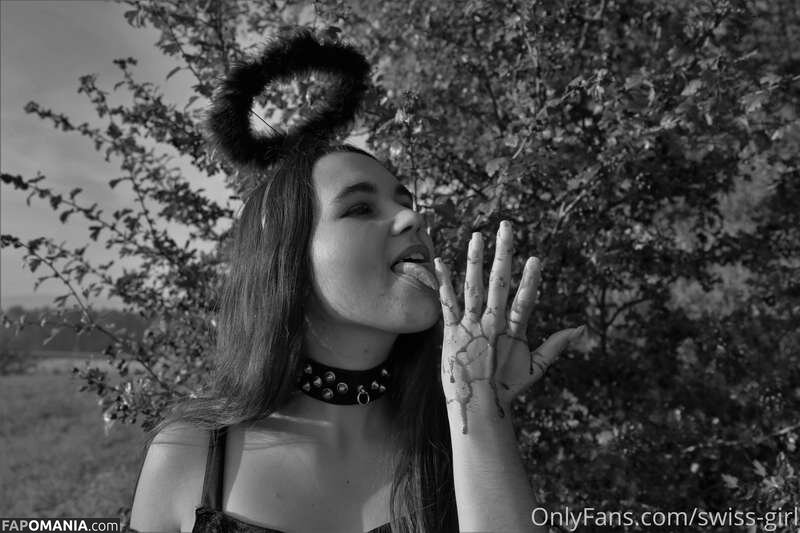 Swiss-Girl / https: / swiss-girl-vip / swissgirlvanessa Nudo OnlyFans  Foto trapelata #20