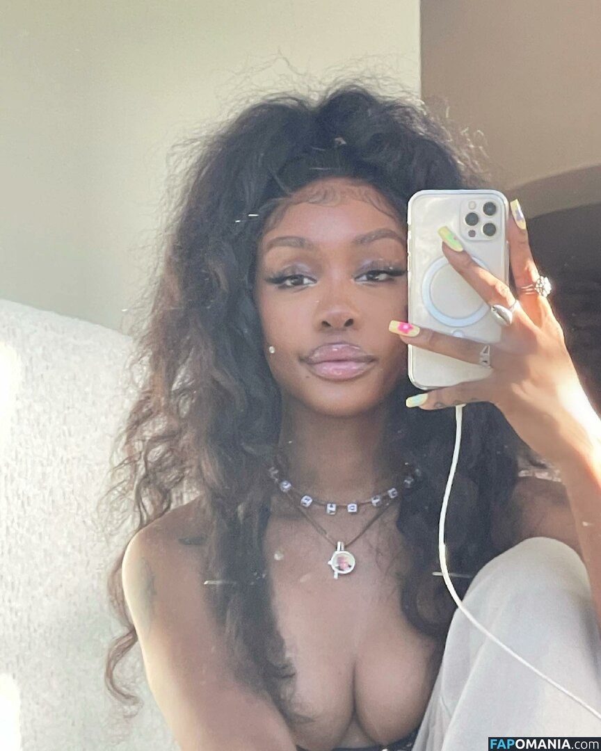 SZA / Solana Rowe / thejad3x Nudo OnlyFans  Foto trapelata #125