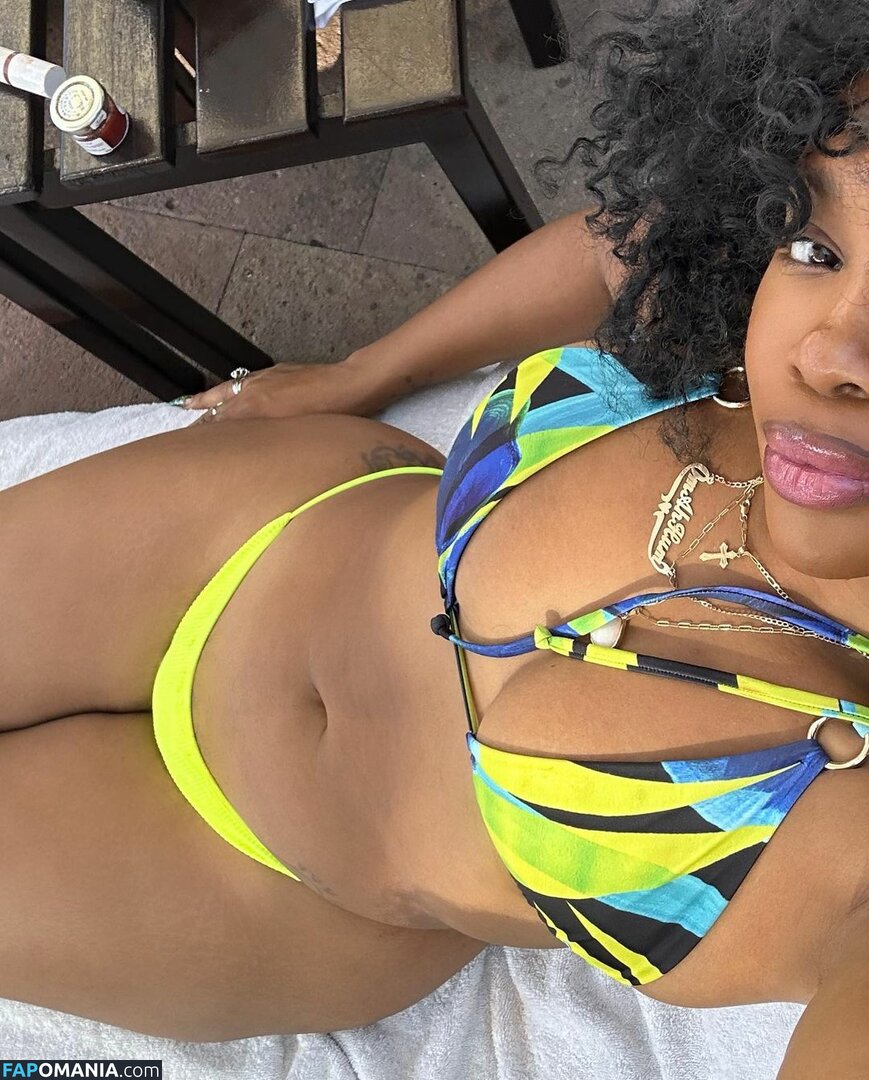 SZA / Solana Rowe / thejad3x Nudo OnlyFans  Foto trapelata #139