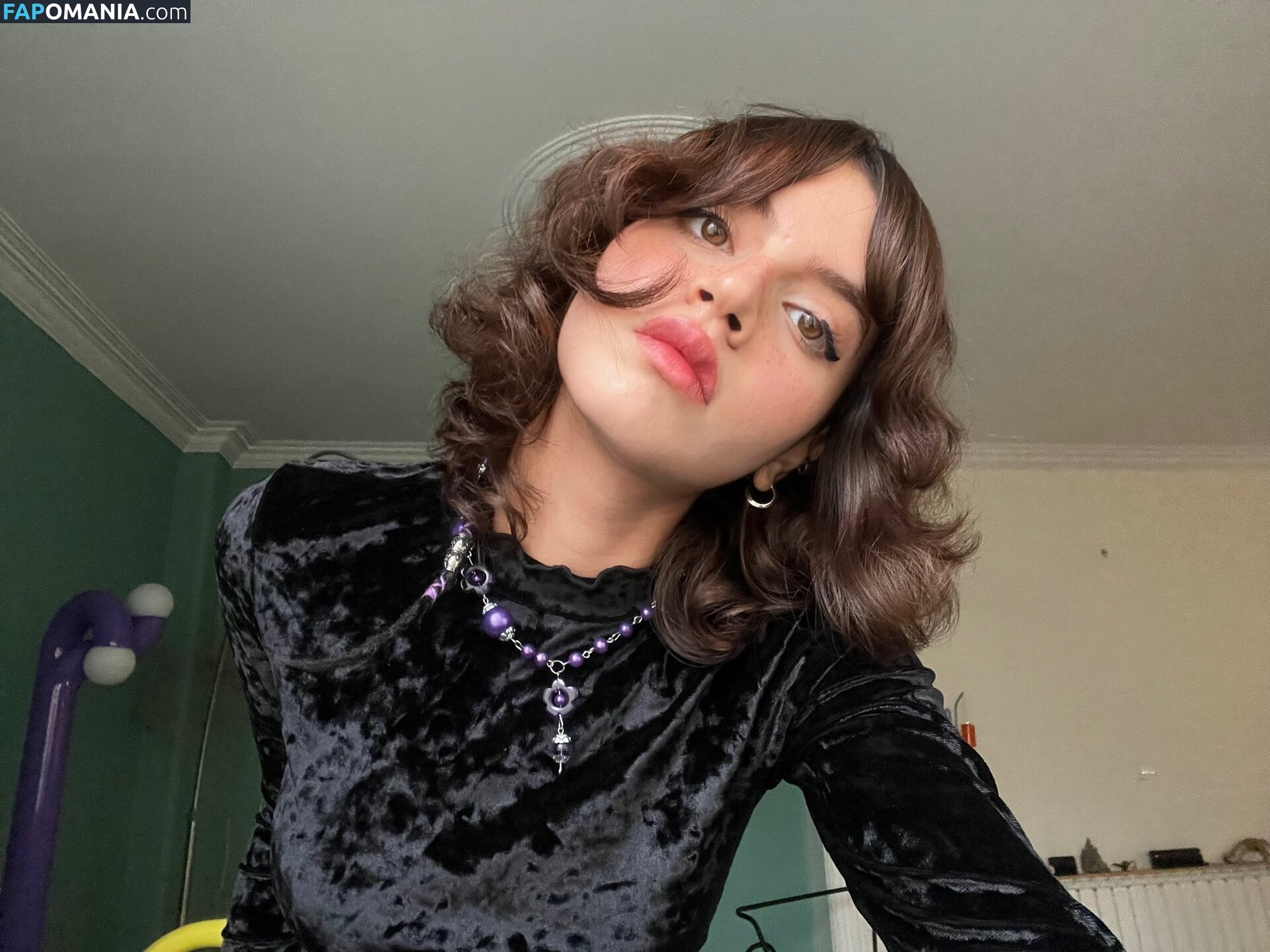 https: / takordack / tinaa.haghani Nudo OnlyFans  Foto trapelata #1