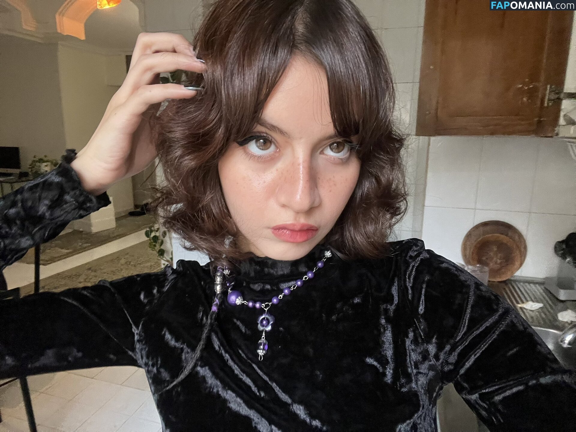 https: / takordack / tinaa.haghani Nudo OnlyFans  Foto trapelata #3