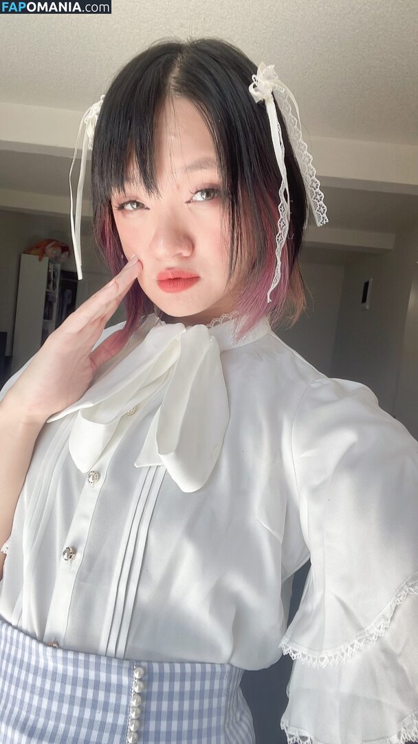 Reina / reina.xo / tarantunya / yousoromi Nudo OnlyFans  Foto trapelata #10