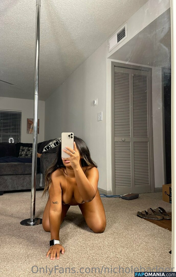 nicholebadger / taylor2music / taylor_bootsma / taylorxtaylor Nudo OnlyFans  Foto trapelata #12