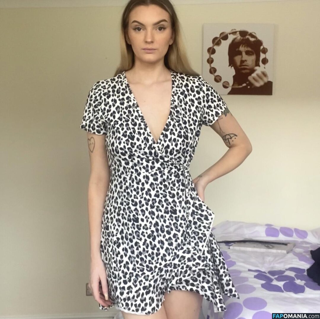 cl0ut / th0tb0t Nudo OnlyFans  Foto trapelata #3