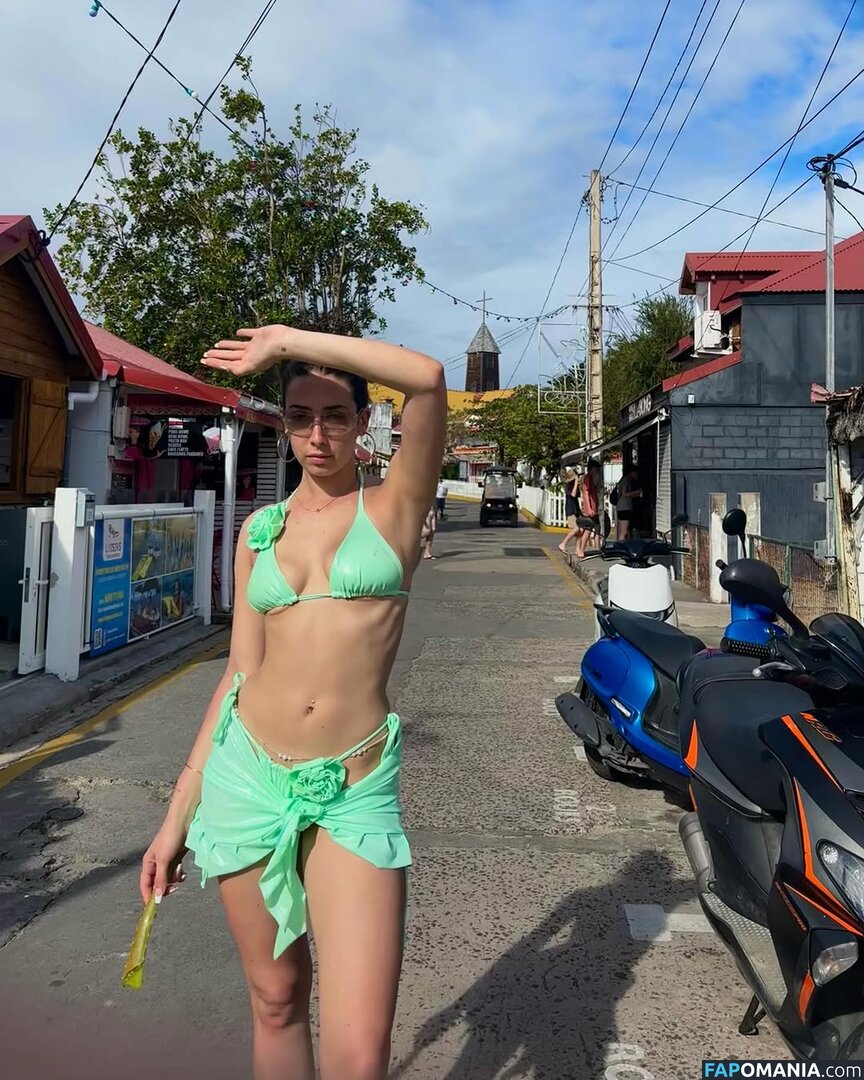 The Best Navels / eeseooes / https: Nudo OnlyFans  Foto trapelata #5