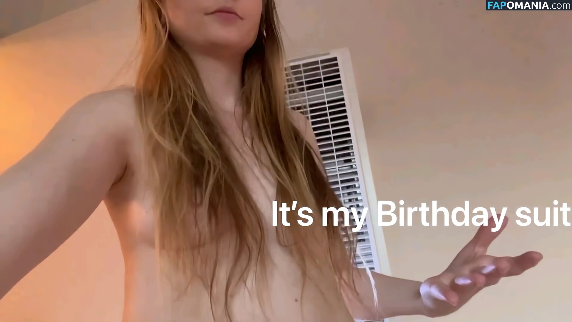 em_ilybabe / its_ilybabe / the_ilybabe Nudo OnlyFans  Foto trapelata #1