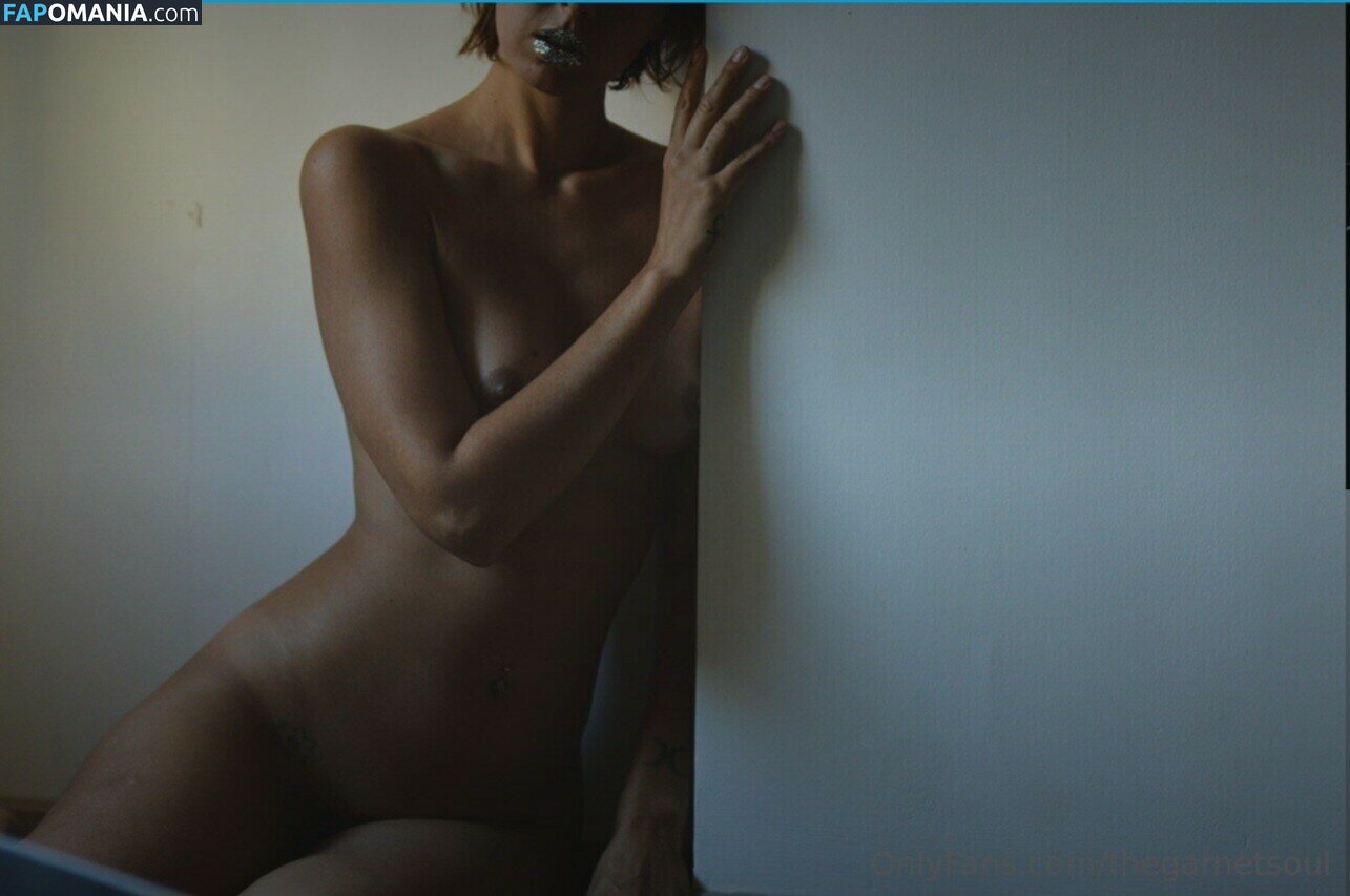 robincy / robincyn / thegarnetsoul Nudo OnlyFans  Foto trapelata #19