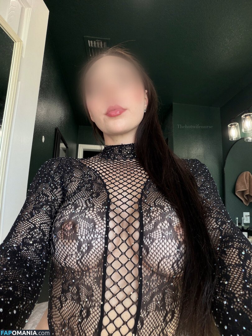 Thehotwifenurse / girlthatbreathesunderwater Nudo OnlyFans  Foto trapelata #17