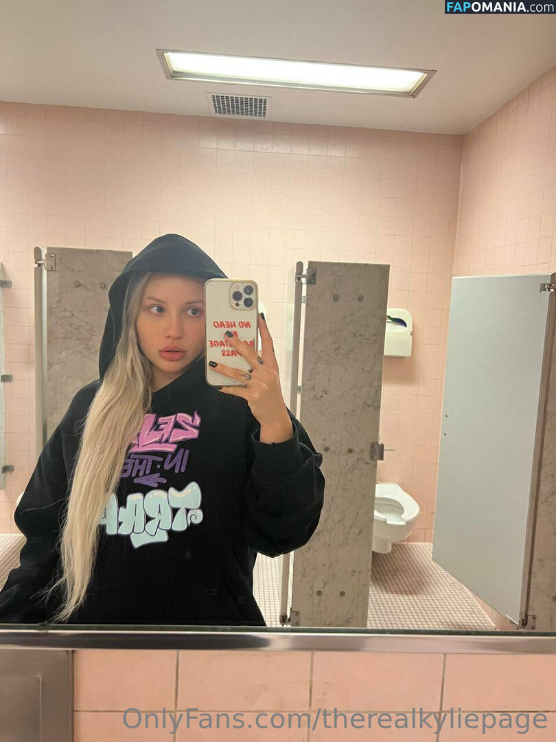 kyliepageofficial / therealkyliepage Nudo OnlyFans  Foto trapelata #22