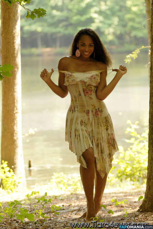 Tiara Harris / Tiara Kristine / Tiara_Kristine / hooters_best / tiarakristine / tkristine Nudo OnlyFans  Foto trapelata #5