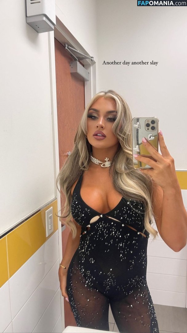 Tiffany Stratton / tiffanywwe / tiffstrattonwwe Nudo OnlyFans  Foto trapelata #56