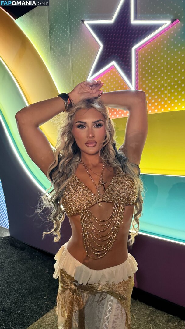 Tiffany Stratton / tiffanywwe / tiffstrattonwwe Nudo OnlyFans  Foto trapelata #943